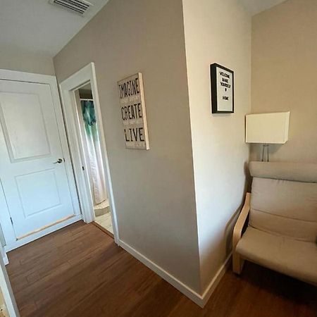 Quaint Guest Room Close To Siesta Key Sarasota Luaran gambar